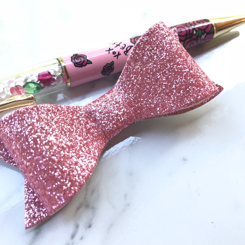 ☀️ 4 for $12 Pink Glitter Hair Bow